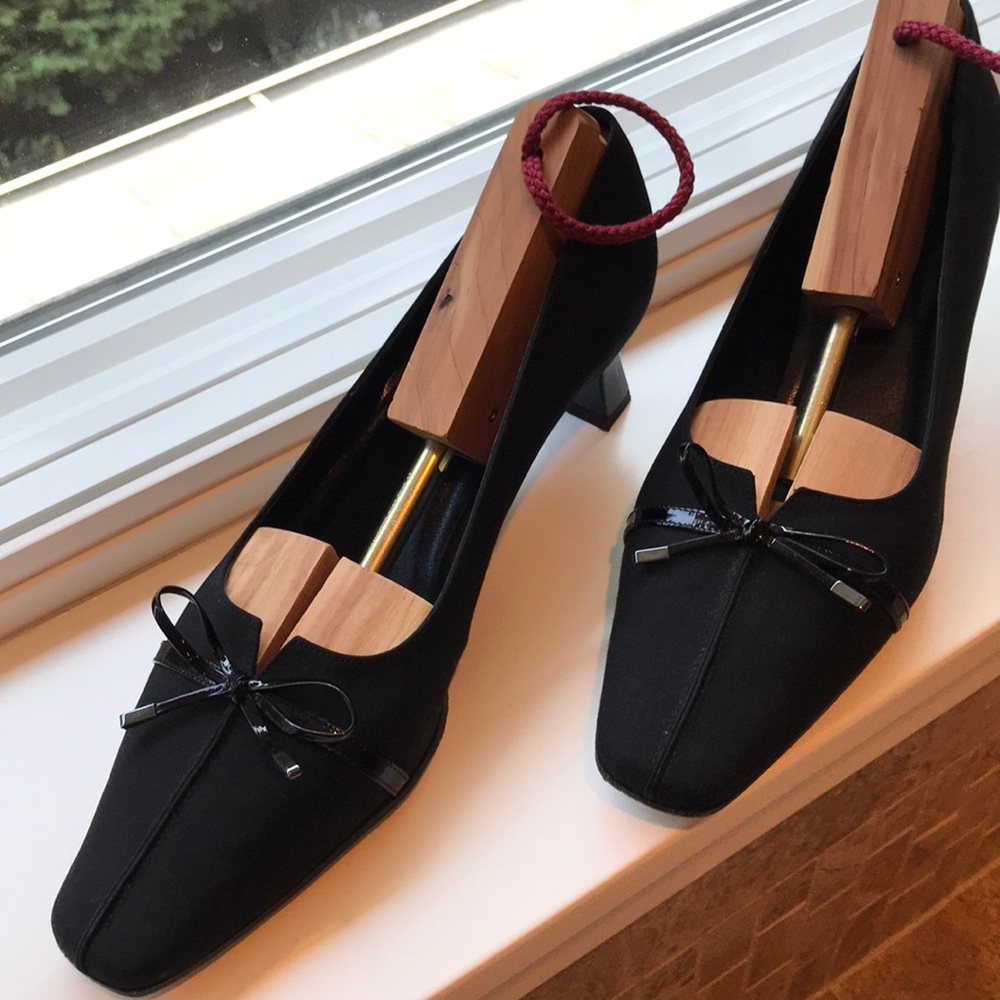 Vaneli dress shoe